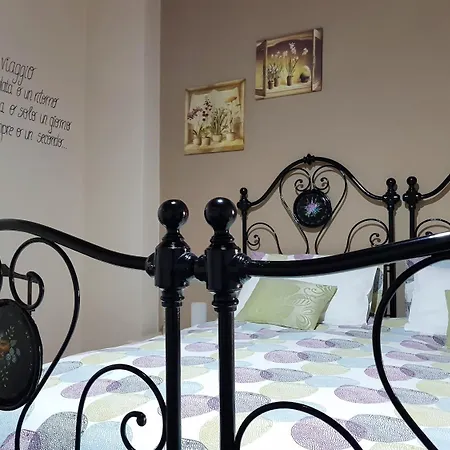 A Casa Di Nonna Bed & Breakfast Massa d'Albe