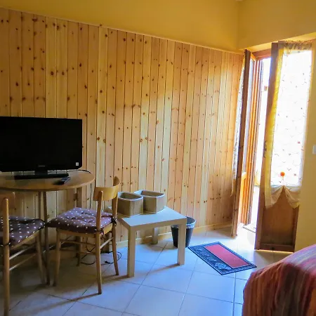 A Casa Di Nonna 4* Massa d'Albe
