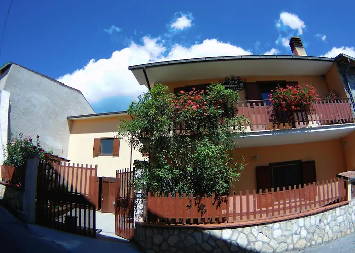 Couette-café A Casa Di Nonna 4*