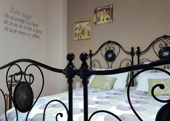 A Casa Di Nonna Couette-café Massa d'Albe