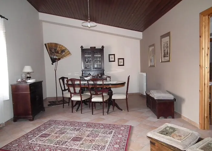 Couette-café A Casa Di Nonna 4*