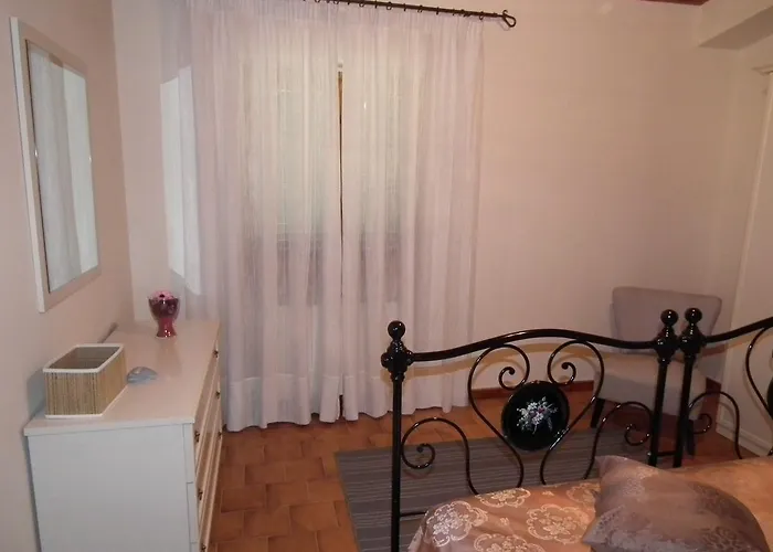 Couette-café A Casa Di Nonna 4*