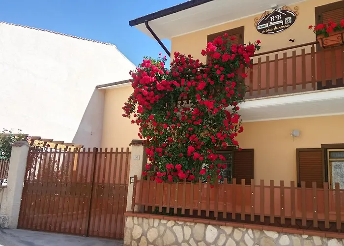 Couette-café A Casa Di Nonna 4*