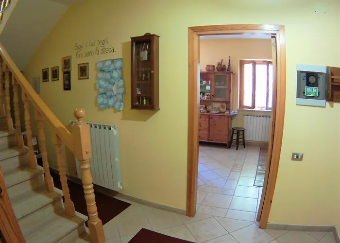 Couette-café A Casa Di Nonna Massa d'Albe