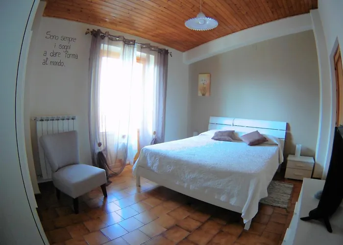 Couette-café A Casa Di Nonna