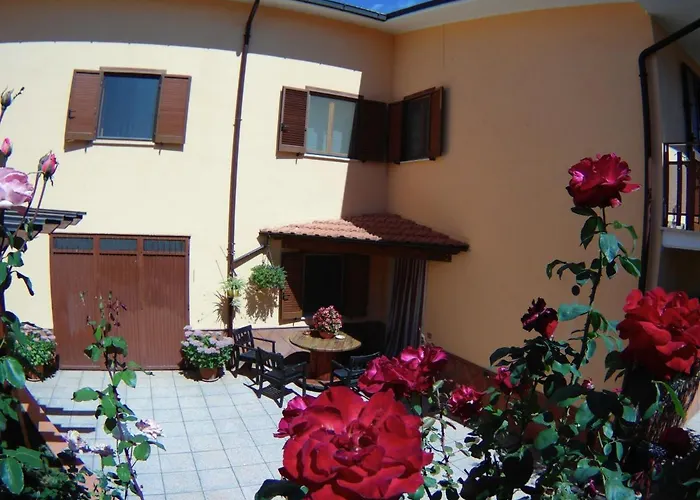 Couette-café A Casa Di Nonna Massa d'Albe